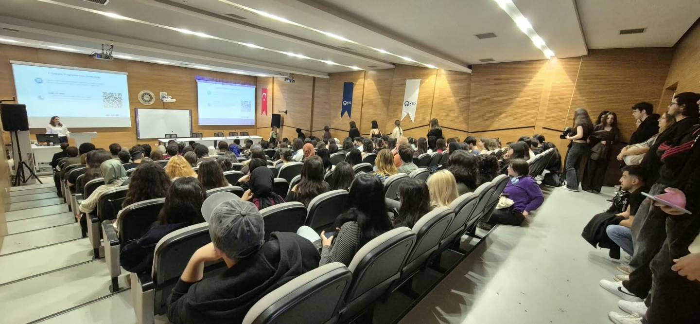 Erasmus+ bilgilendirme toplantısından görüntü