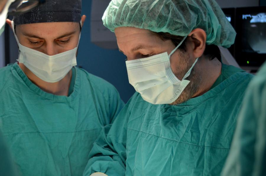 Doç. Dr. M. Emre Baki 