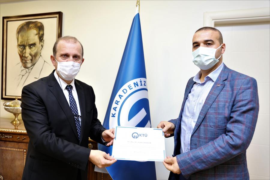 Doç. Dr. Ferdi CİHANGİR