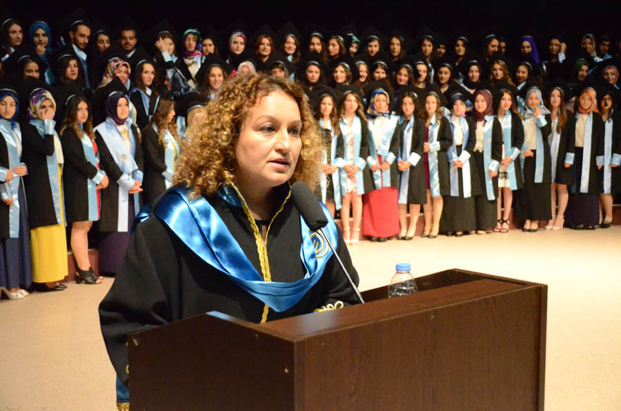 Sağlık Bilimleri Fak&uuml;ltesi Mezuniyet T&ouml;reni