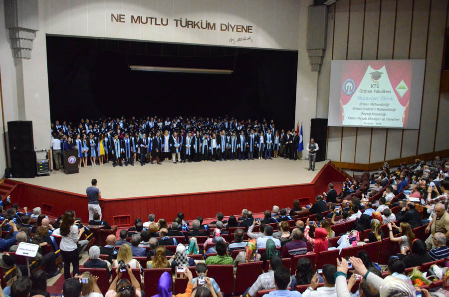 Orman Fak&uuml;ltesi Mezuniyet T&ouml;reni