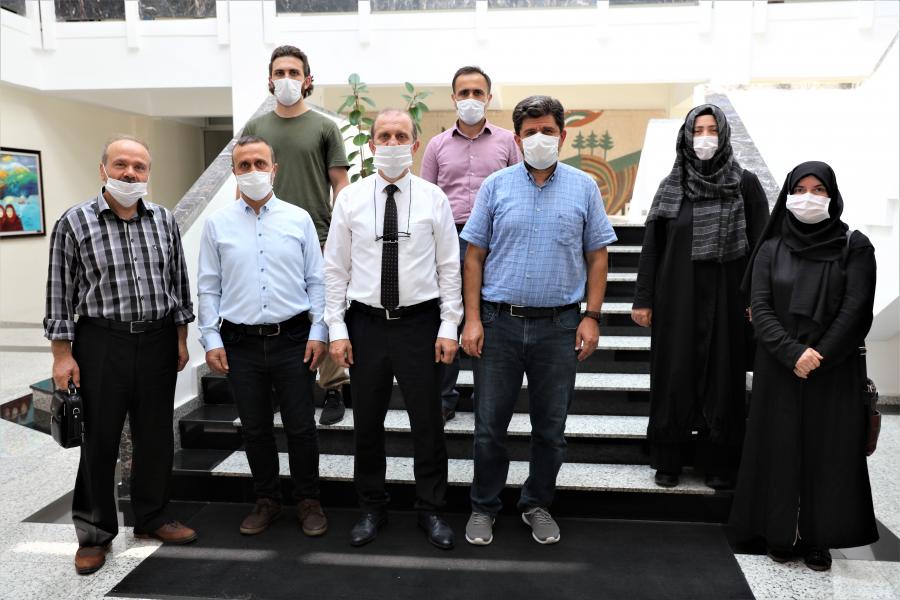 İnsani Yardım Derneği Yöneticileri