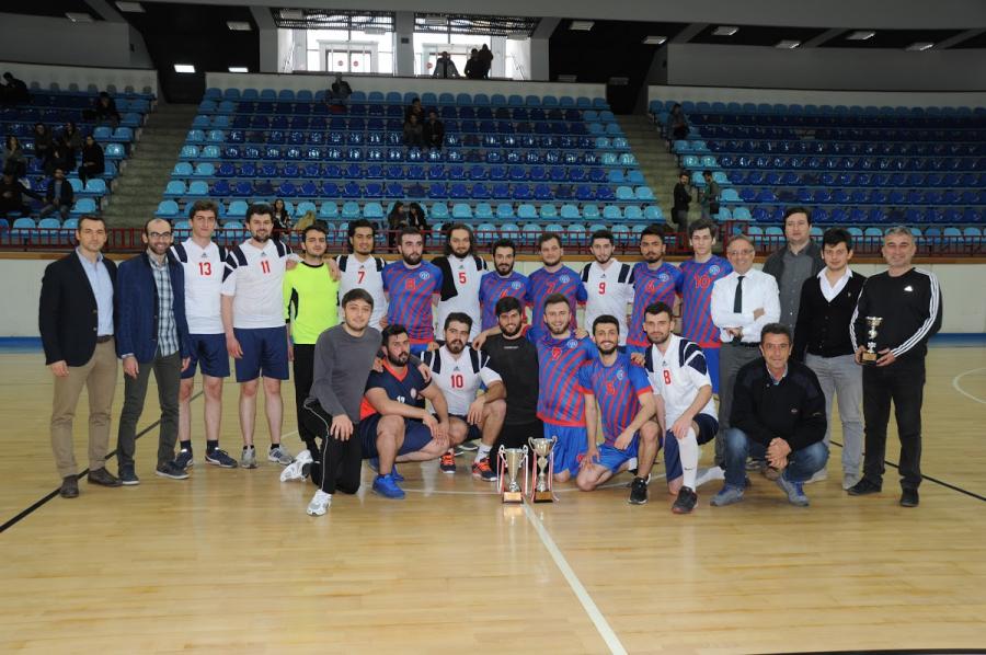 Erkek Hentbol Takımı 3.l&uuml;k