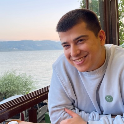 Rıdvan Özcan adlı kullanıcının profil fotoğrafı