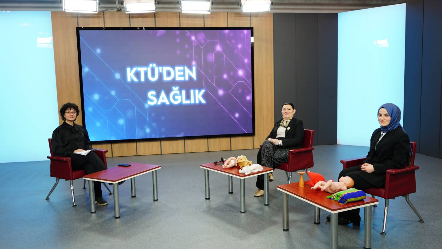 06.03.2026 Kadınların Pozitif Doğum Deneyimleri İçin Kanıt Temelli Ebelik Uygulamaları Prof. Dr. Songül AKTAŞ ve Dr. Ebe Tuğba YAZICI TOPÇU