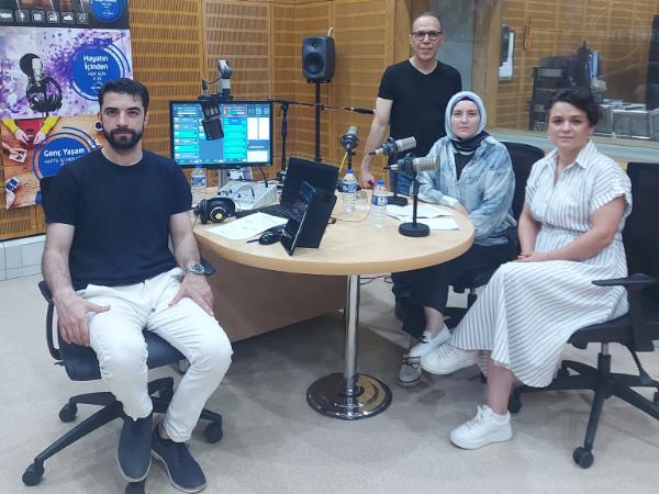 Radyo Söyleşisi
