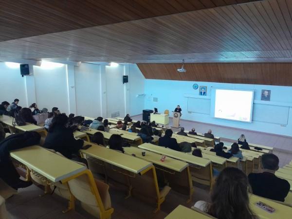 Öğrencilerimiz ve Akademisyenlerimiz İçin Temel İlkyardım Eğitimi Düzenledik