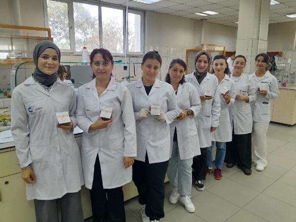 4 Ekim Hayvanları Koruma Günü Kapsamında Sokak Hayvanları İçin Mama Dağıttık