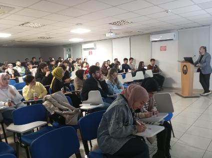 Fakültemizde DUS Hakkında Bilgilendirme Semineri