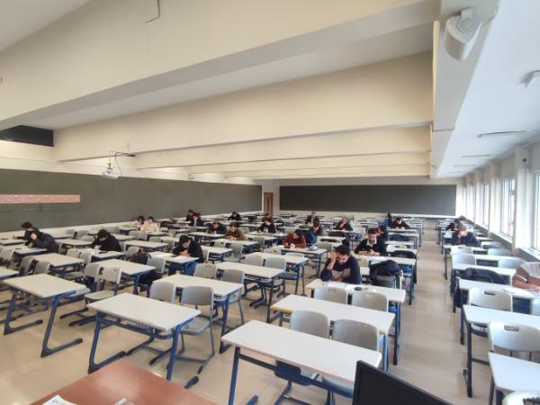 KTÜ UZEM'de SMM-2502 Güz Dönemi Final Sınavları Yüz Yüze Gerçekleştirildi.