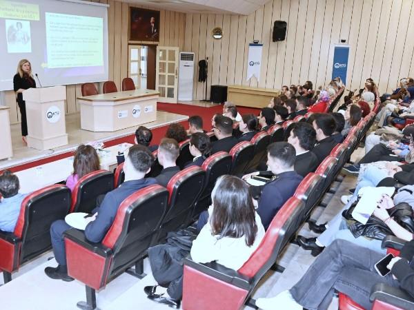 "Bilim Tarihinde İz Bırakan Kadınların Sessiz Mirası" Başlıklı Konferans Gerçekleştirildi