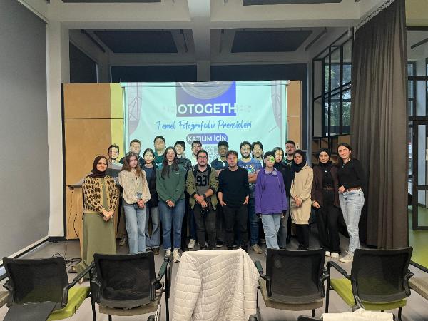 Uluslararası Öğrencilere Yönelik Fotoğrafçılık Bilgilendirme Etkinliği Düzenlendi