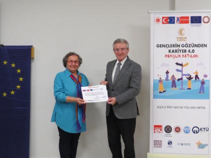 Karadeniz Teknik Üniversitesi Kariyer Geliştirme Uygulama ve Araştırma Merkezinde "KA154" Proje Başarısı