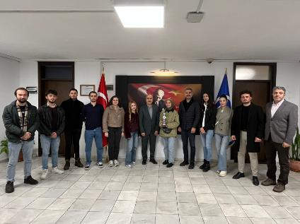 Fakültemiz öğrencileri, 3. Orman Oyunları Olimpiyatları'nda kazandıkları üçüncülük ödüllerini takdim ettiler.