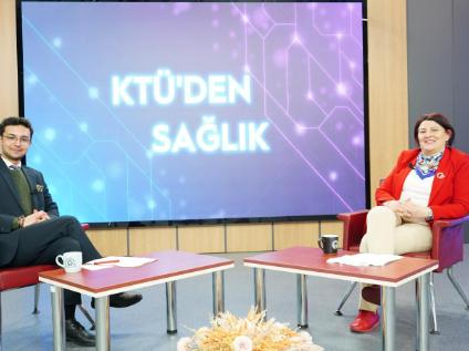 Prof. Dr. Songül Aktaş, Ulusal Ebelik Haftası'nda Ebelerin Yeni Yetkilerini Değerlendirdi