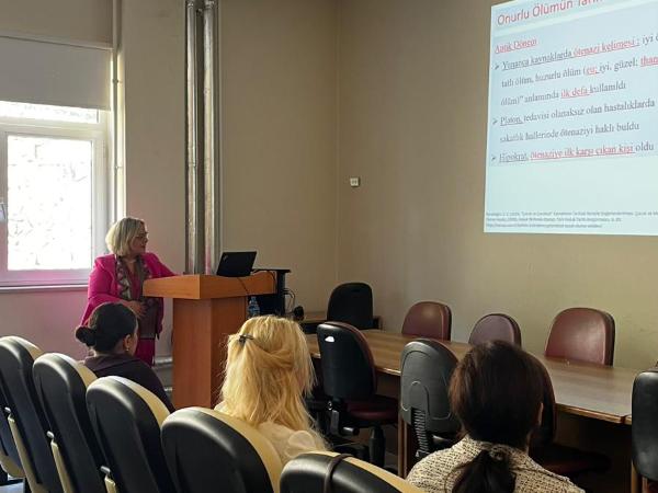 Çocuklarda Onurlu Ölüm