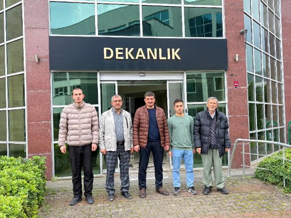 Öğrenci Ailesinden Ziyaret