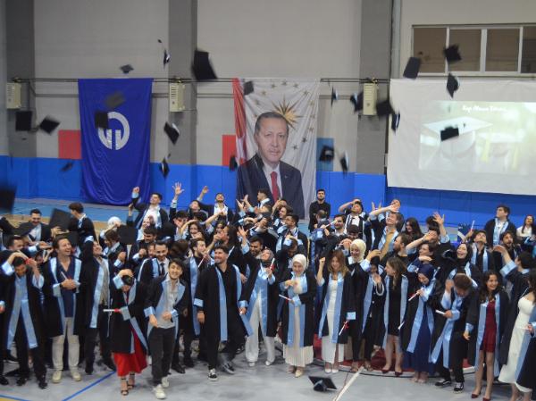 Enerji Sistemleri Mühendisliği Mezuniyet Töreni Kutlandı.