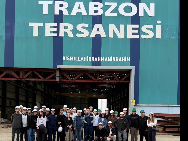 Öğrencilerimiz (GEMDTEK), Trabzon Tersanesi'nde Geminin Suya İndirilişini İzledi