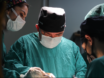 Farabi'de Yapılan Operasyonla Tekrar Yürümeye Başladı