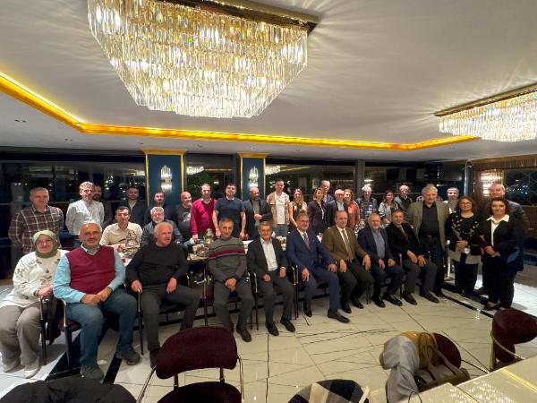 Makine Mühendisliği Bölümünde Emeklilik Yemeği Düzenlendi
