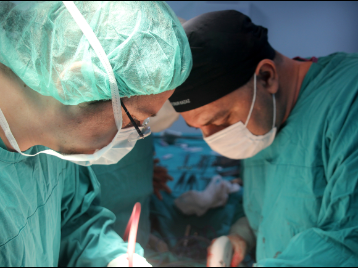 Dev Böbrek Kitleli Hasta Kurtarıldı!