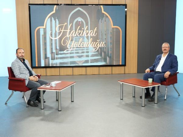 Hakikat Yolculuğu Programında Ali İmran Suresi'nin 19. Ayeti Ele Alındı