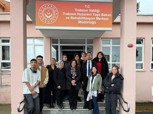 Moleküler Biyoloji ve Genetik Bölümü ile KTÜ GEN Kulübünden Trabzon Huzurevine Ziyaret