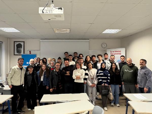 İş Kulübü Atölyesi Düzenlendi