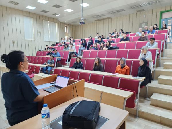 Karadeniz Teknik Üniversitesi Fizik Bölümü'nde 2025-2026 Eğitim-Öğretim Yılı Oryantasyon Programı Gerçekleştirildi