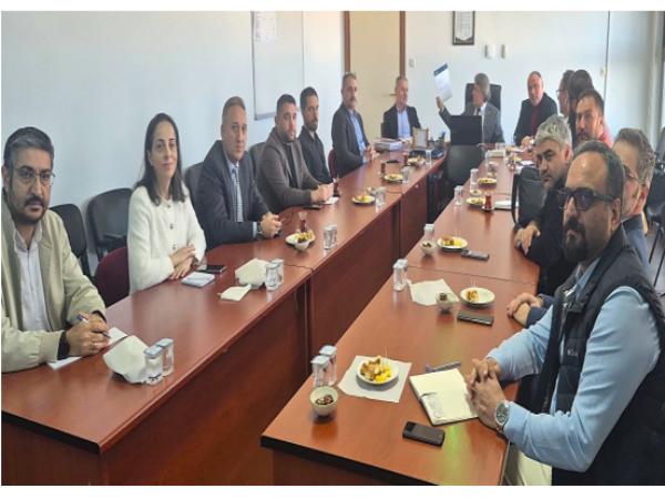 Rektör Yardımcımız Enstitü Müdürleri ve Müdür Yardımcılarının katılımlarıyla Enstitü İç Paydaş Toplantısı Gerçekleştirildi