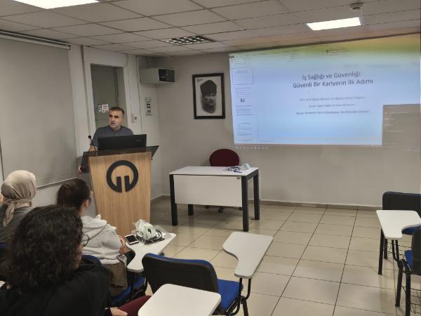 Dönem 1 Öğrencilerine İkinci Oryantasyon Programı Gerçekleştirildi 