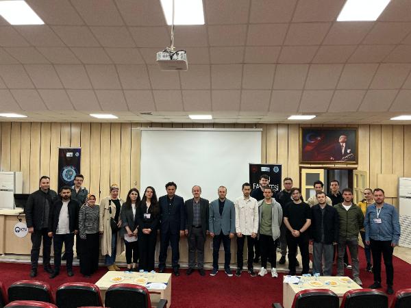Bilim ve Sektör Zirvesine Bölümümüzden Katılım