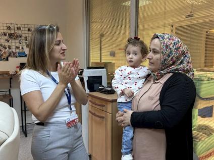 KTÜ Farabi Hastanesi'nde Entübeyken Dünyaya Getirdiği "Nefes"Le Yeniden Hayata Bağlandı