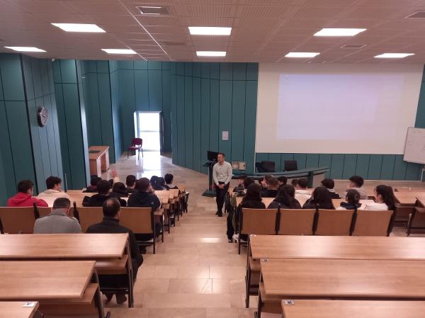 Özel Trabzon Sınav Koleji Lisesi Öğrencilerinden Fakültemize Ziyaret