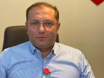 Covid Yoğun Bakımımızda Tedavi Görmüş Olan Şahintürk'ten Hastanemize Jest