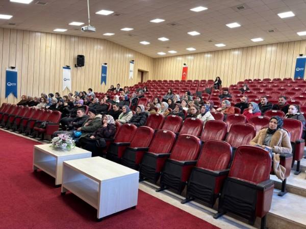 Karadeniz Teknik Üniversitesi ile Türkiye İş Kurumu İş Birliğinde Yürütülen İş Gücü Uyum Programı Tamamlandı