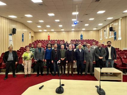 Information Session on Internationalization Strategies Held at the Faculty of Arts and Sciences
