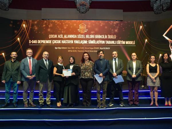 Sözel Bildiri Birincilik Ödülü