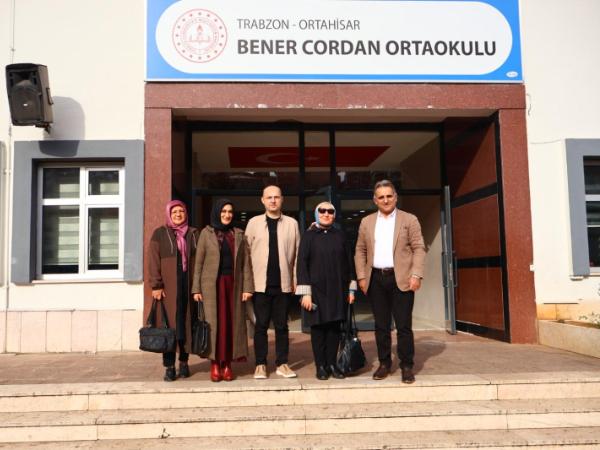 "Sosyal Medyada Gerçekler ve Ben" Projesi Konferanslar Serisi Devam Ediyor