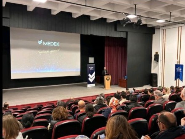 KTÜ'de MEDEK Akreditasyon Süreci Değerlendirme Toplantısı Düzenlendi