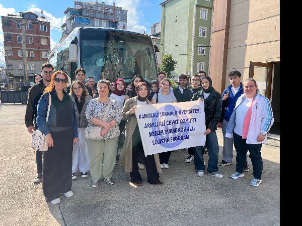 Yönetim ve Organizasyon Bölümü Kariyer Geliştirme ve Uygulama Merkezine Konuk Oldu