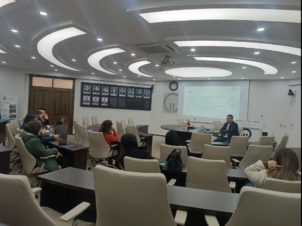 Doktora Sonrası Araştırma Bursları Tanıtım Toplantısı Gerçekleştirildi