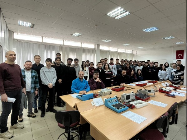 Elektronik Lab. Dönem Sonu Hatırası