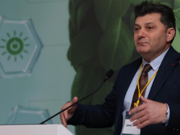 Prof. Dr. İsmail DEMİR Bitki Koruma Kongresine Davetli Konuşmacı Olarak Katıldı