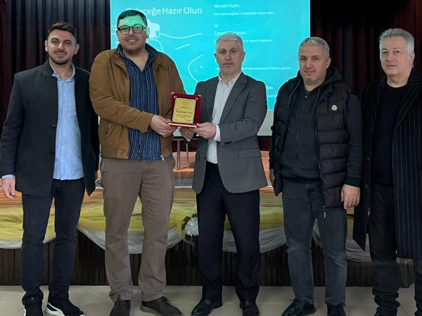 TUBİTAK Bilim Söyleşileri Kapsamında "Yarının İş Dünyası Etkinliği" Gerçekleştirildi