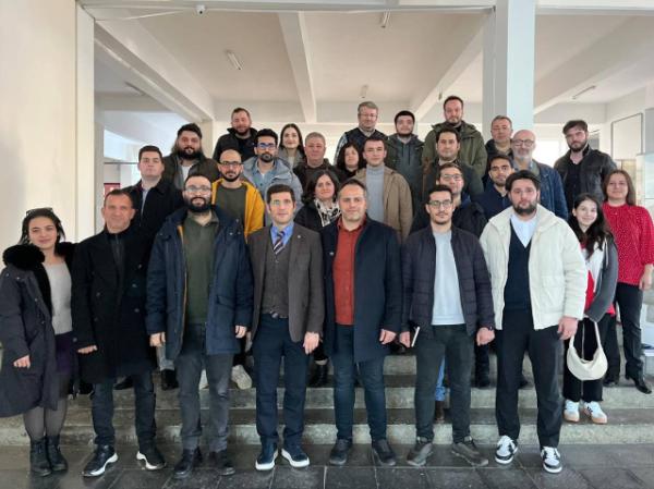 Mühendislik Fakültesi Personeline Web Yönetim Sistemi Eğitimi Verildi