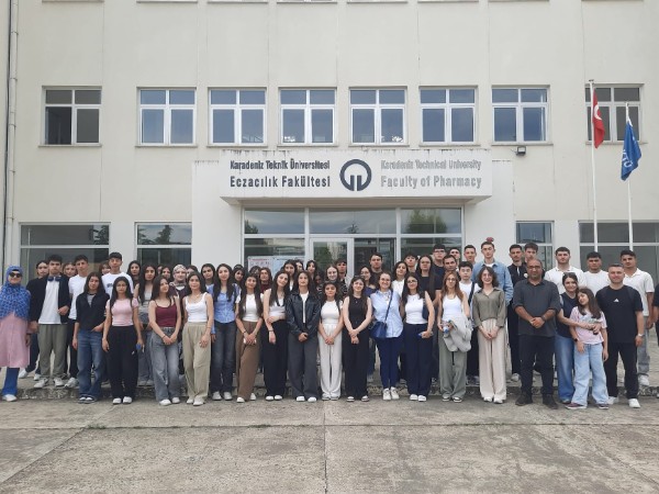 Ardahan Fen Lisesi Öğrencileri Fakültemizi Ziyaret Etti