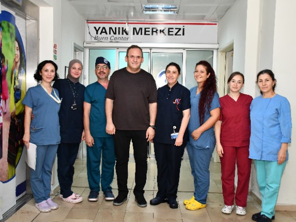 Çocuklarda Ev İçi Yanıklara Dikkat: Tehlike Bazen Bir Bardak Çay Kadar Yakın