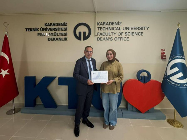 Bölümümüz İdari Personeline Başarı Belgesi